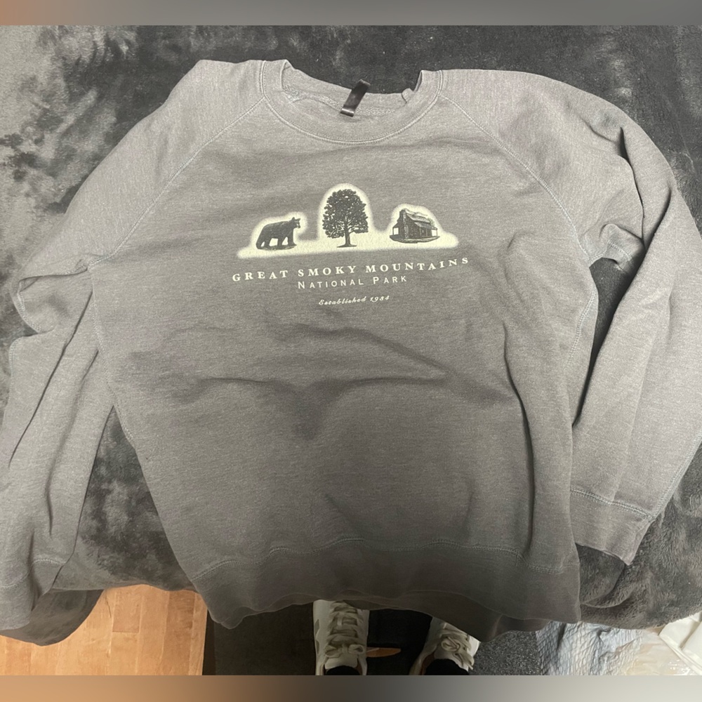 The Great Smoky Mountains Crew Neck